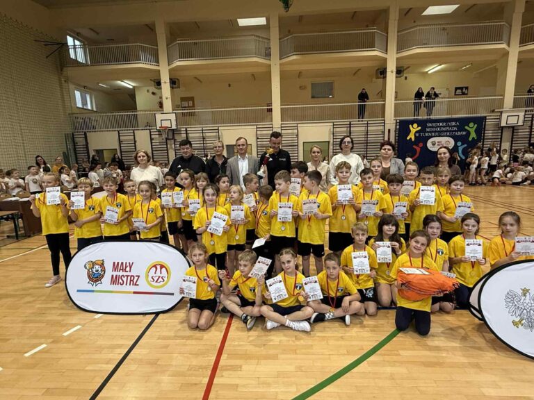 Świętokrzyska Mini-Olimpiada w Mniowie. Sportowe emocje, radość i prawdziwy duch fair play