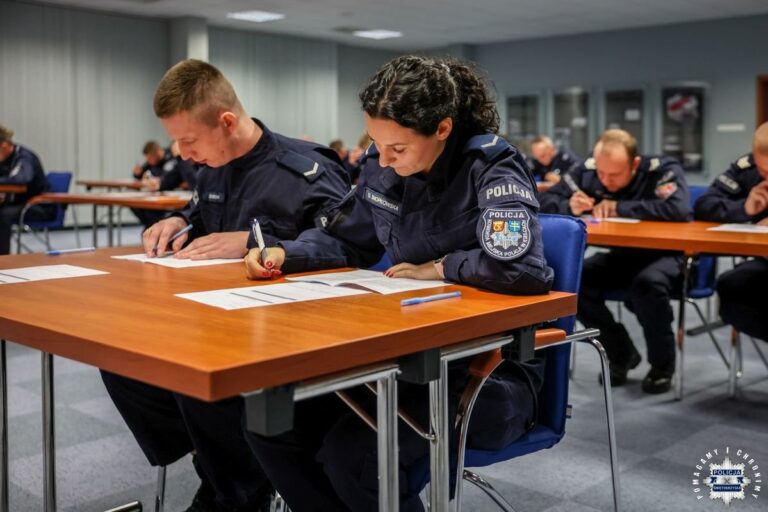 Aspirują do kolejnego korpusu – egzamin po szkoleniu