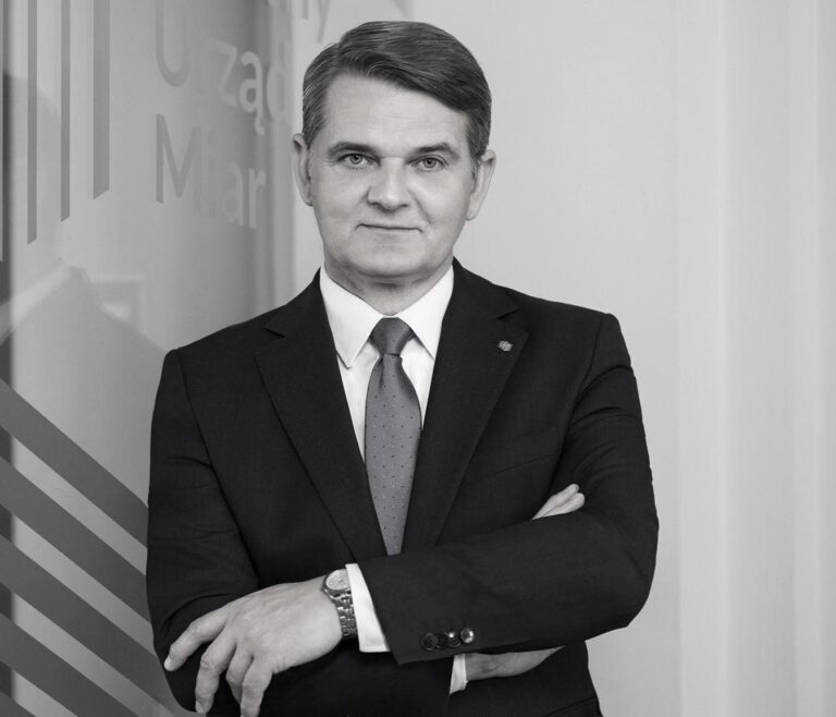 Odszedł profesor Jacek Semaniak, wybitny naukowiec, Prezes Głównego Urzędu Miar