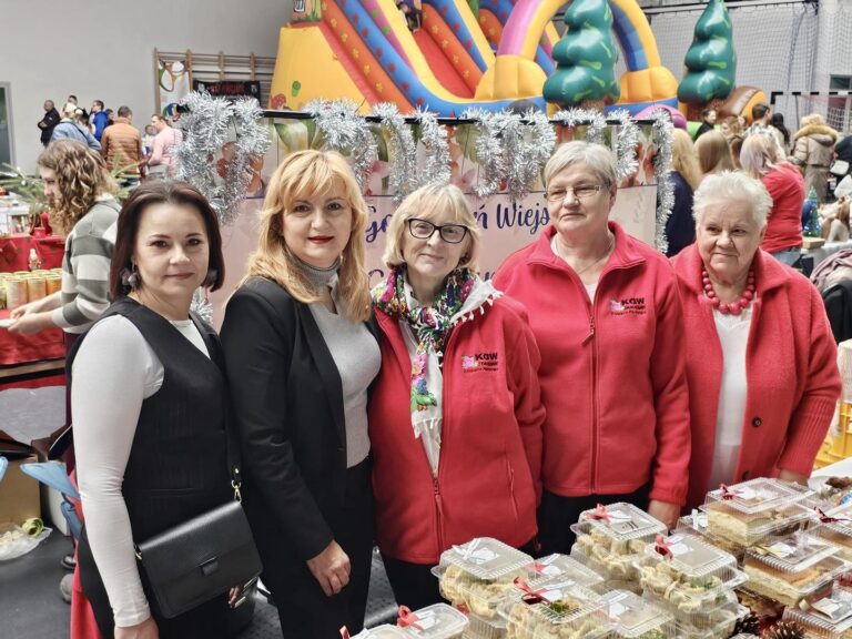 Jarmark świąteczny w Pińczowie