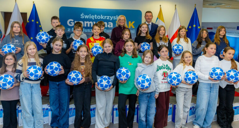 „Świętokrzyskie – Gramy na TAK z Funduszami Europejskimi”. Wspólnie tworzymy naszą przyszłość