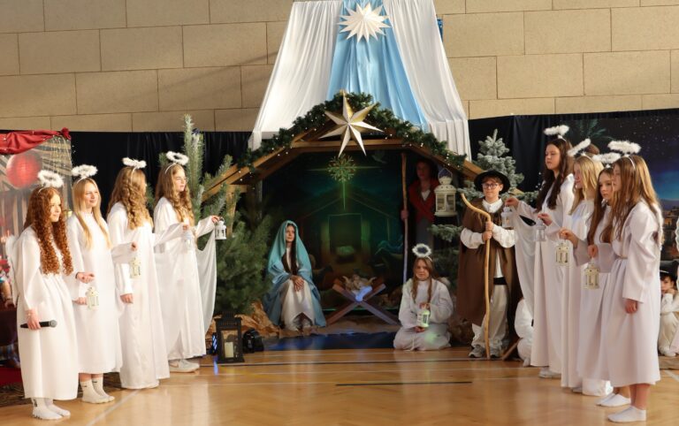 Jasełka Bożonarodzeniowe w&nbsp;Zespole Placówek Oświatowych w&nbsp;Morawicy