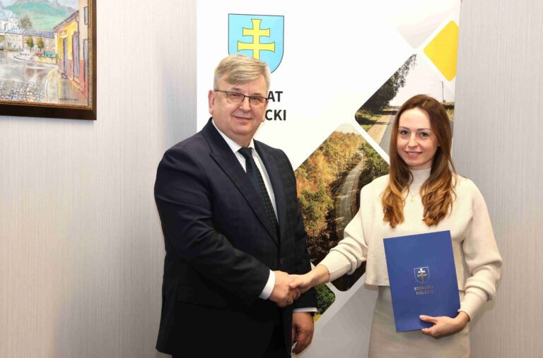 Aleksandra Wypych ze stopniem nauczyciela mianowanego