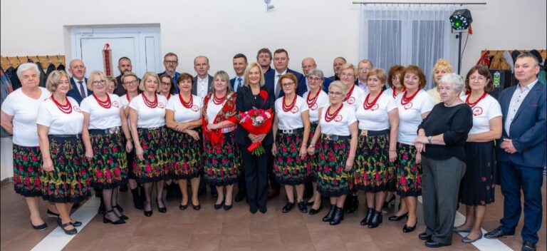 Projekt „Aktywni Seniorzy – kreatywność, zdrowie i integracja” zakończony. KGW Czerwone Korale z Oblęgorka podsumowało swoje działania!