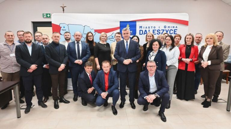 Radni jednogłośnie przyjęli budżet miasta i gminy Daleszyce na 2026 rok. 123 mln złotych w planie finansowym!
