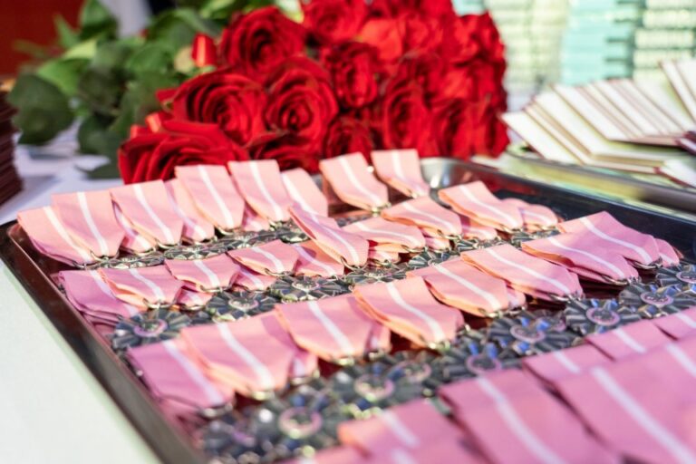 MEDALE ˝ ZA  DŁUGOLETNIE POŻYCIE MAŁŻEŃSKIE˝