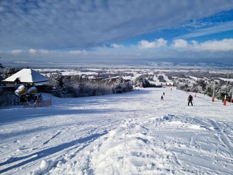 Stoki narciarskie czekają na miłośników sportów zimowych!