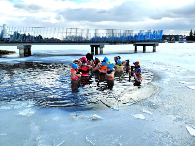 Przybywa miłośników morsowania w powiecie