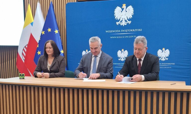 Ponad 1,35 mln zł na realne wsparcie. Gmina Mniów kontynuuje program asystencki dla osób z niepełnosprawnościami