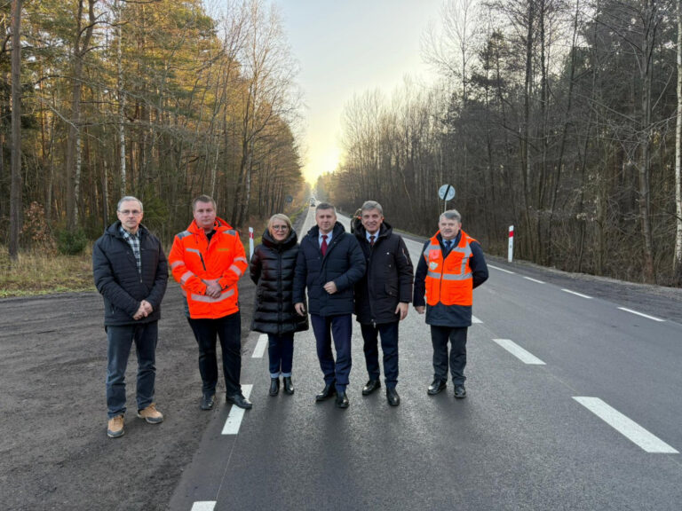 Nowa jakość na drodze wojewódzkiej nr 756. Zakończono remonty w gminie Pawłów
