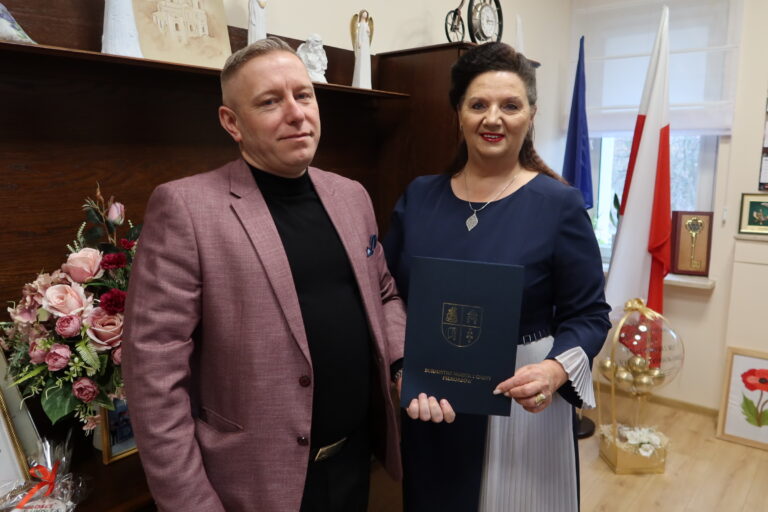 Podpisanie umowy na rozbudowę ulic Urzędniczej i Makowej w Rykoszynie