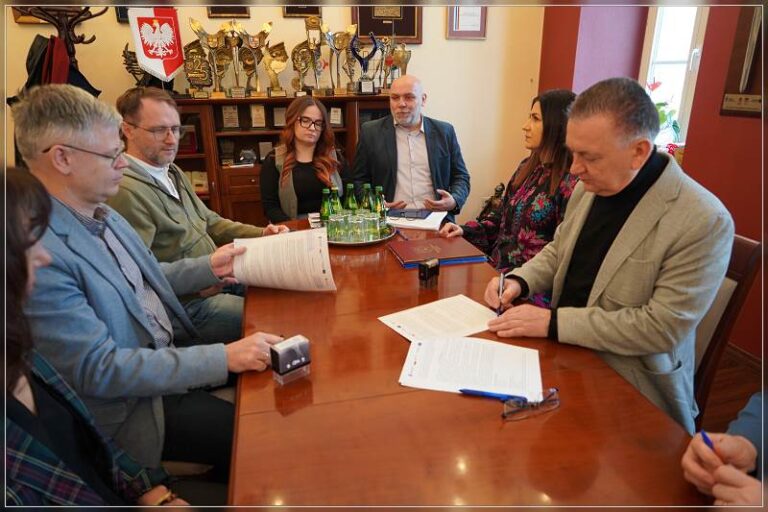 Rusza inwestycja za blisko 4,9 miliona złotych. Umowa z wykonawcą modernizacji ujęć wody i przepompowni podpisana!