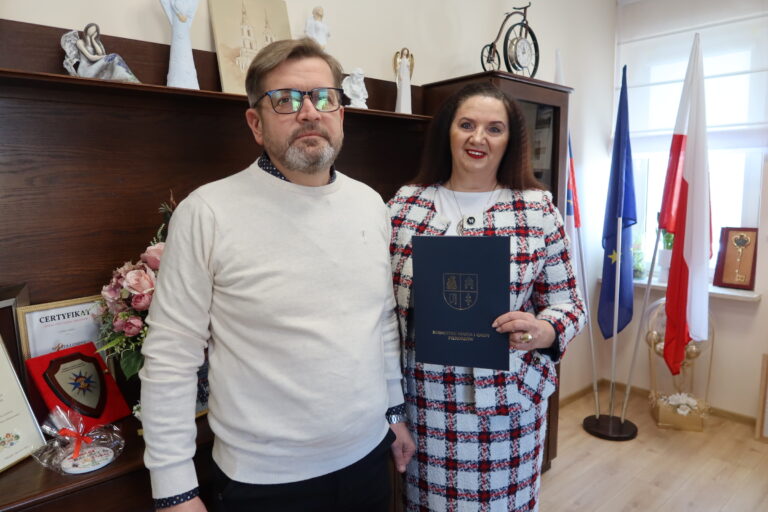 Podpisano umowę na rozbudowę PSZOK w Piekoszowie. Rusza inwestycja warta ponad 1,2 mln złotych [WIDEO]