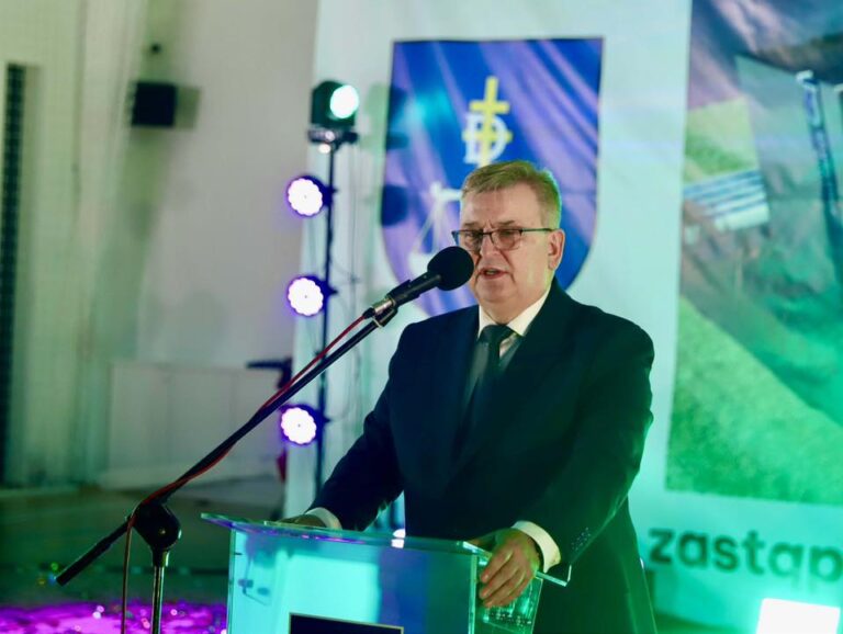 Otwarcie Hali Sportowej w Daleszycach