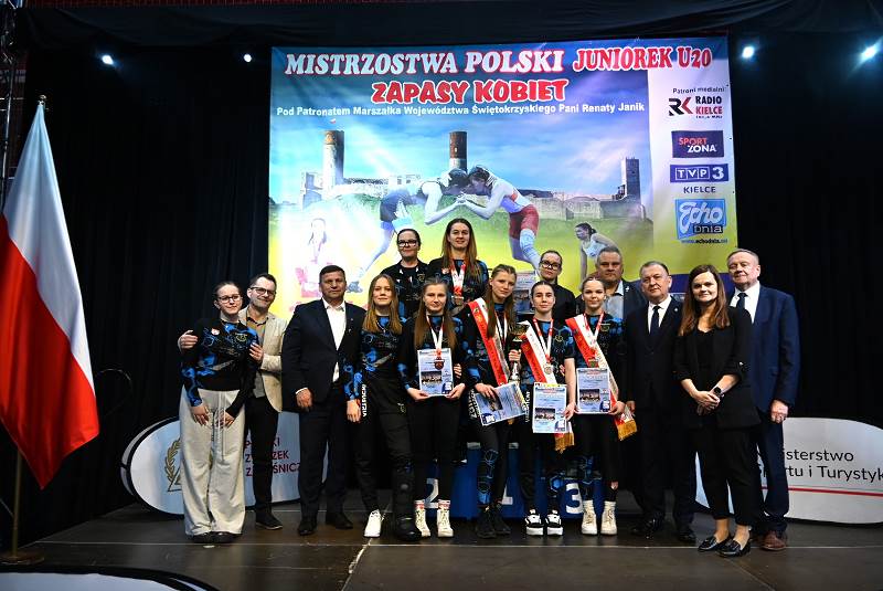 CHĘCINY STOLICĄ ZAPASÓW – MISTRZOSTWA POLSKI JUNIOREK U20 W HALI ˝POD BASZTAMI˝