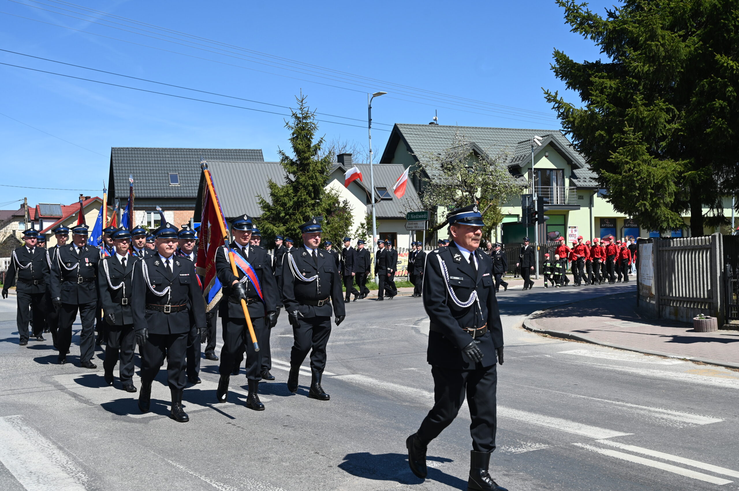 Uroczyście i z udziałem strażaków. Strawczyn uczcił Święto 3 Maja i Dzień Strażaka