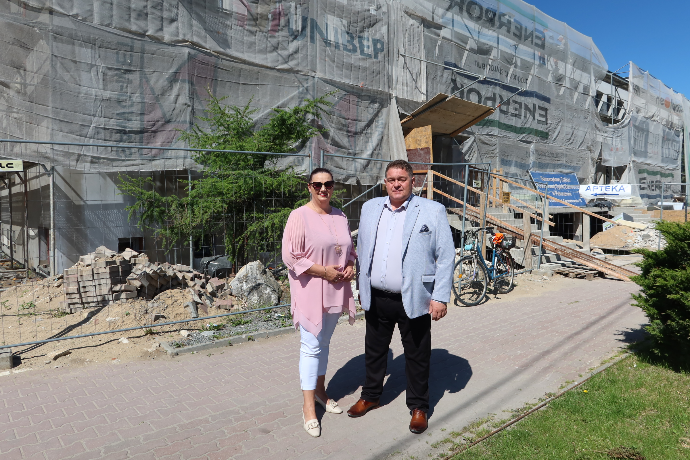 Prace przy modernizacji przychodni w Piekoszowie idą pełną parą. Coraz bliżej końca wielkiej inwestycji za 3,4 mln zł [WIDEO]