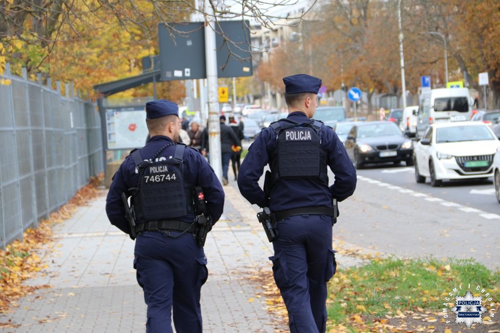 Świętokrzyscy policjanci zadbali o bezpieczeństwo podczas meczu